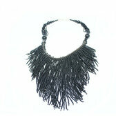 collier rocaille noire