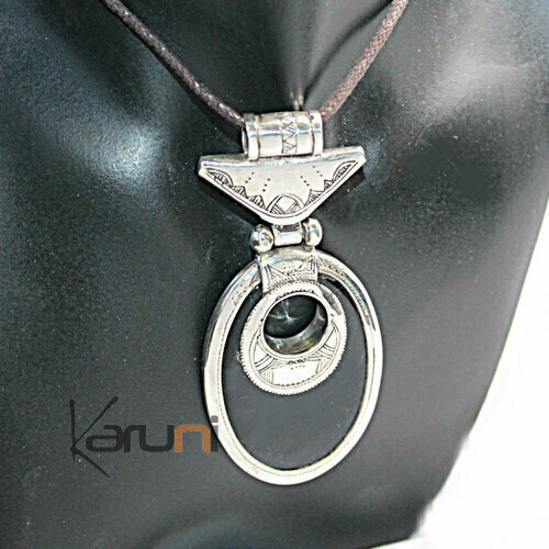 Pendentif ethnique