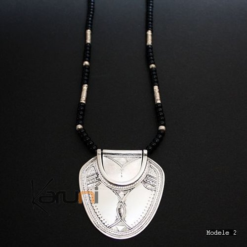 Bijoux Touareg Ethniques Collier en argent Feuille 01 - KARUNI b