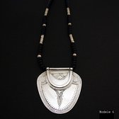 Bijoux Touareg Ethniques Collier en argent Feuille 02 - KARUNI d