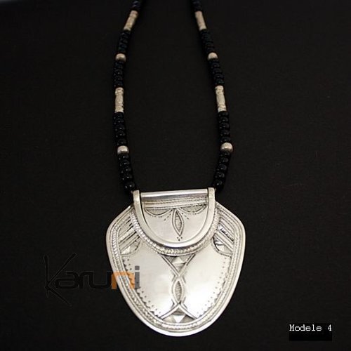 Bijoux Touareg Ethniques Collier en argent Feuille 03 - KARUNI d