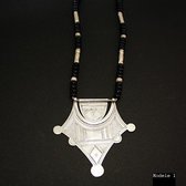 Bijoux Touareg Ethniques Collier en argent Etoile 01 - KARUNI d