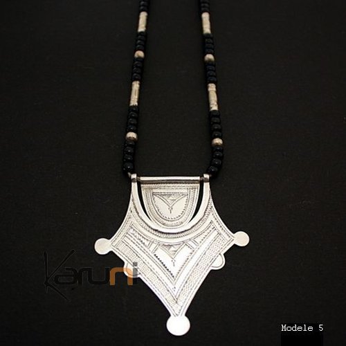 Bijoux Touareg Ethniques Collier en argent Etoile 02 - KARUNI