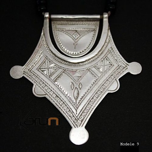 Bijoux Touareg Ethniques Collier en argent Etoile 03 - KARUNI b