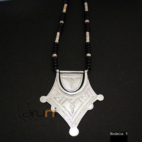 Bijoux Touareg Ethniques Collier en argent Etoile 03 - KARUNI c