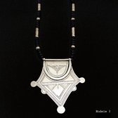 Bijoux Touareg Ethniques Collier en argent Etoile 04 - KARUNI b