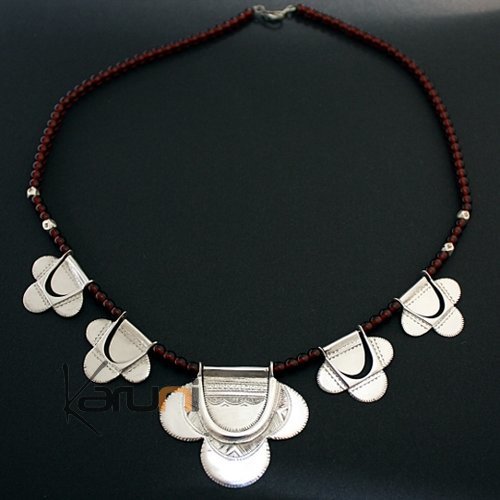 Collier touareg en argent fleurs et perles - ethnique