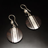 Bijoux Ethniques Touareg Boucles d'Oreilles en Argent et Ebne 01 Rondes Bande Grave Verticale