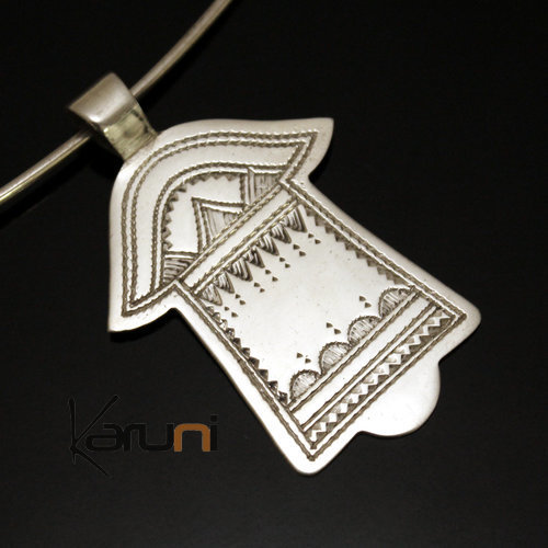 Collier Pendentif en Argent Main de Fatma Khamsa 05