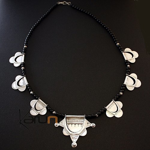 Bijoux Touareg Ethniques Collier en Argent et Perles Noires Etoile - KARUNI
