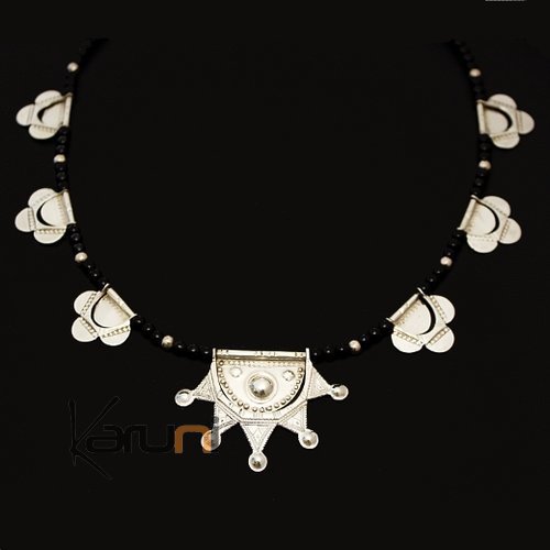 Collier touareg en argent Soleil et fleurs - ethnique a