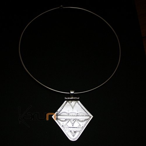 Bijoux Touareg Ethniques Collier pendentif en Argent losange 01 - KARUNI