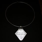Bijoux Touareg Ethniques Collier pendentif en Argent losange 01 - KARUNI