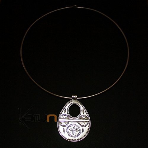 Bijoux Touareg Ethniques Africains Collier Pendentif en Argent 14 Goutte grave b