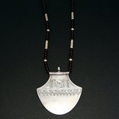 Bijoux Touareg Ethniques Collier en argent lotus 04 - KARUNI b