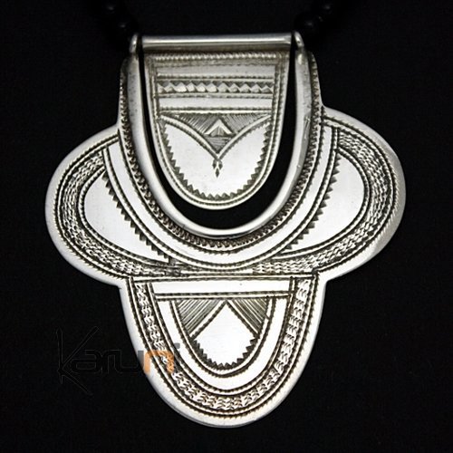 Bijoux Touareg Ethniques Collier en argent Fleur 02 - KARUNI