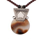 Bijoux Touareg Ethniques Collier agate lune- KARUNI