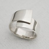 Bijoux Touareg Ethniques Bague argent design rglable croise plate - KARUNI d