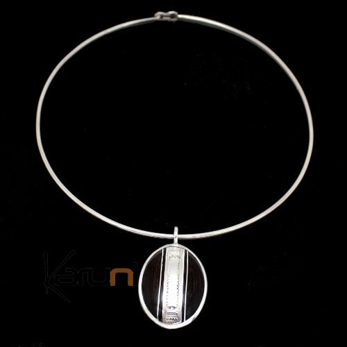 Bijoux Touareg Ethniques Africains Collier Pendentif en Argent et Ebne 19 Ovale b