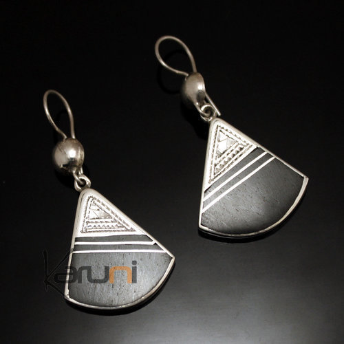 Boucles d'Oreilles en Argent et Ebène 63 Triangles Gravés