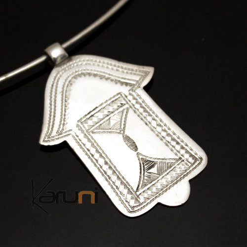 Collier Pendentif en Argent Main de Fatma Khamsa 01