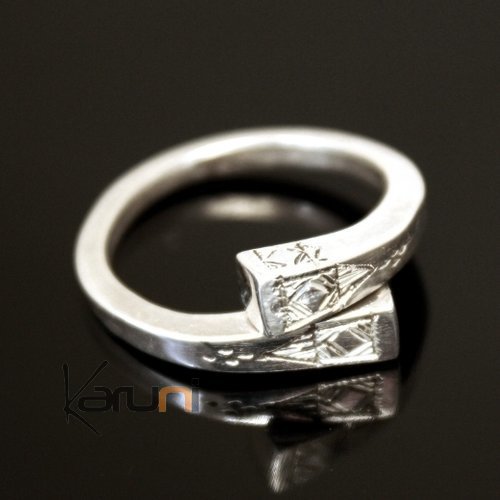 Bague Argent croisée switch clou gravé - KARUNI