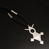 Bijoux Ethniques Touareg Collier en Argent Croix du Niger Perles d'Onyx Noir 02 Agadez